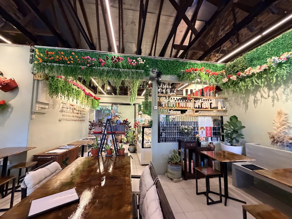 Baker's Barn Bakery & Cafe