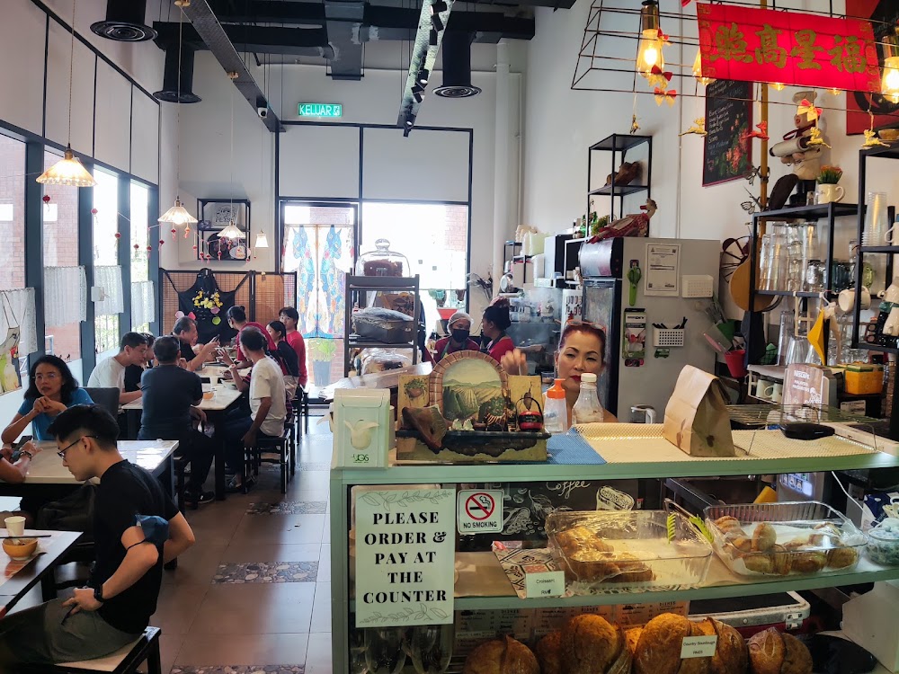 Lao Mao Cafe