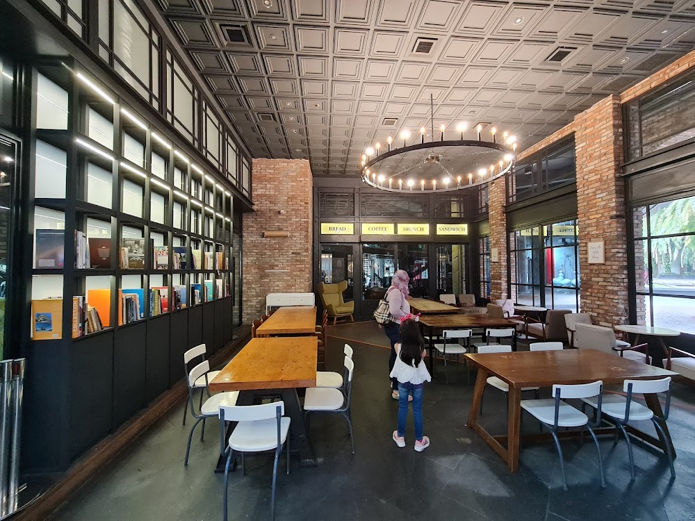 PINEYARD EMPIRE DAMANSARA