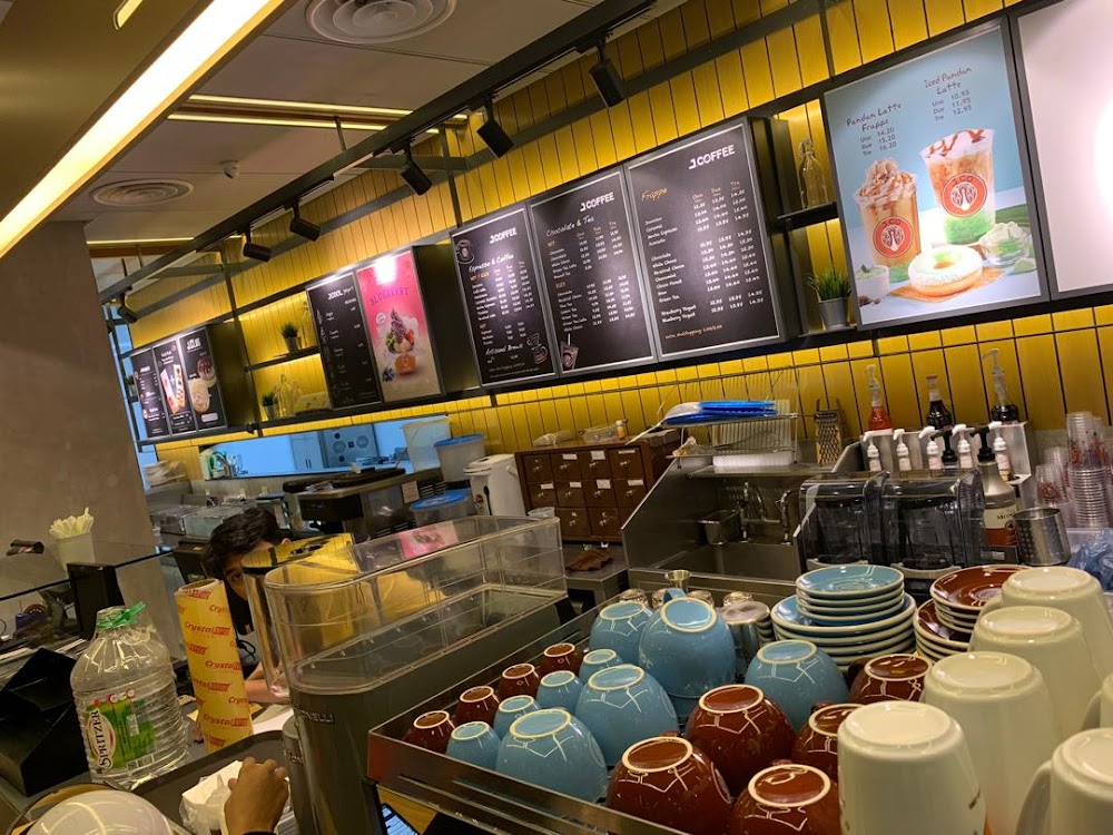 J.CO Donuts & Coffee @ The Curve