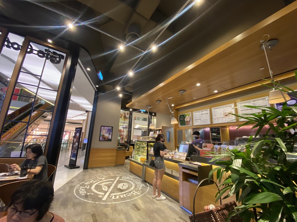 The Coffee Bean & Tea Leaf